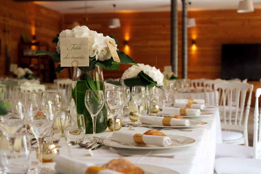 Mariage dans la salle des blés